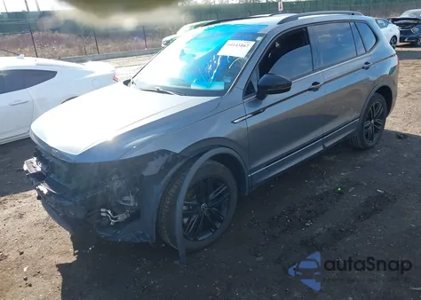 2022 Volkswagen Tiguan 2.0T Se R-Line Black from USA, damaged, VIN 3VV8B7AX2NM141174